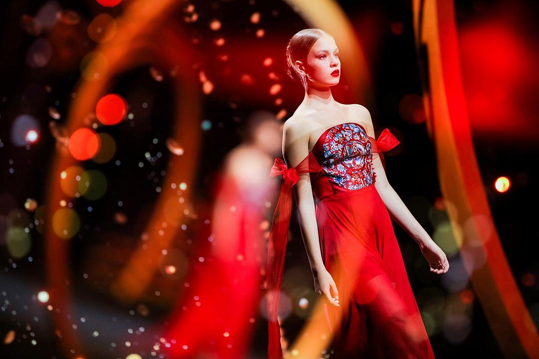 《时尚大师第二季》海报第37张图片 《时尚大师第二季》海报第37张图片