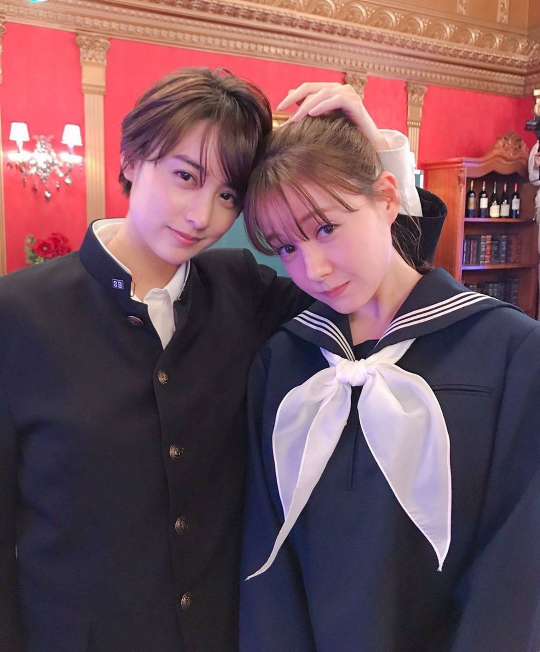 《午餐联谊侦探:恋爱与美食与解谜》海报