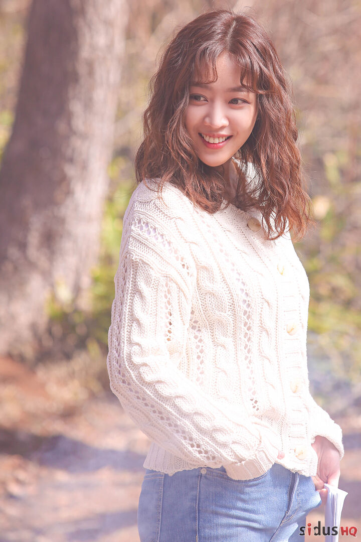 《森林》海报第23张图片 《森林》海报第23张图片