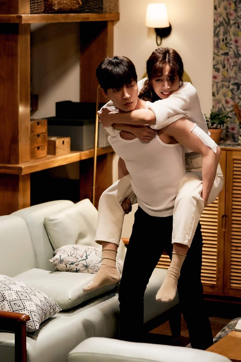 《森林》海报第12张图片 《森林》海报第12张图片