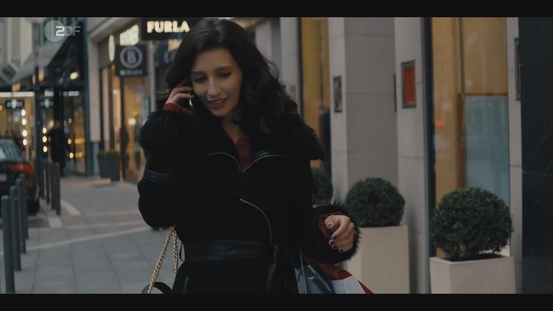 《坏账银行第二季》海报第39张图片 《坏账银行第二季》海报第39张图片