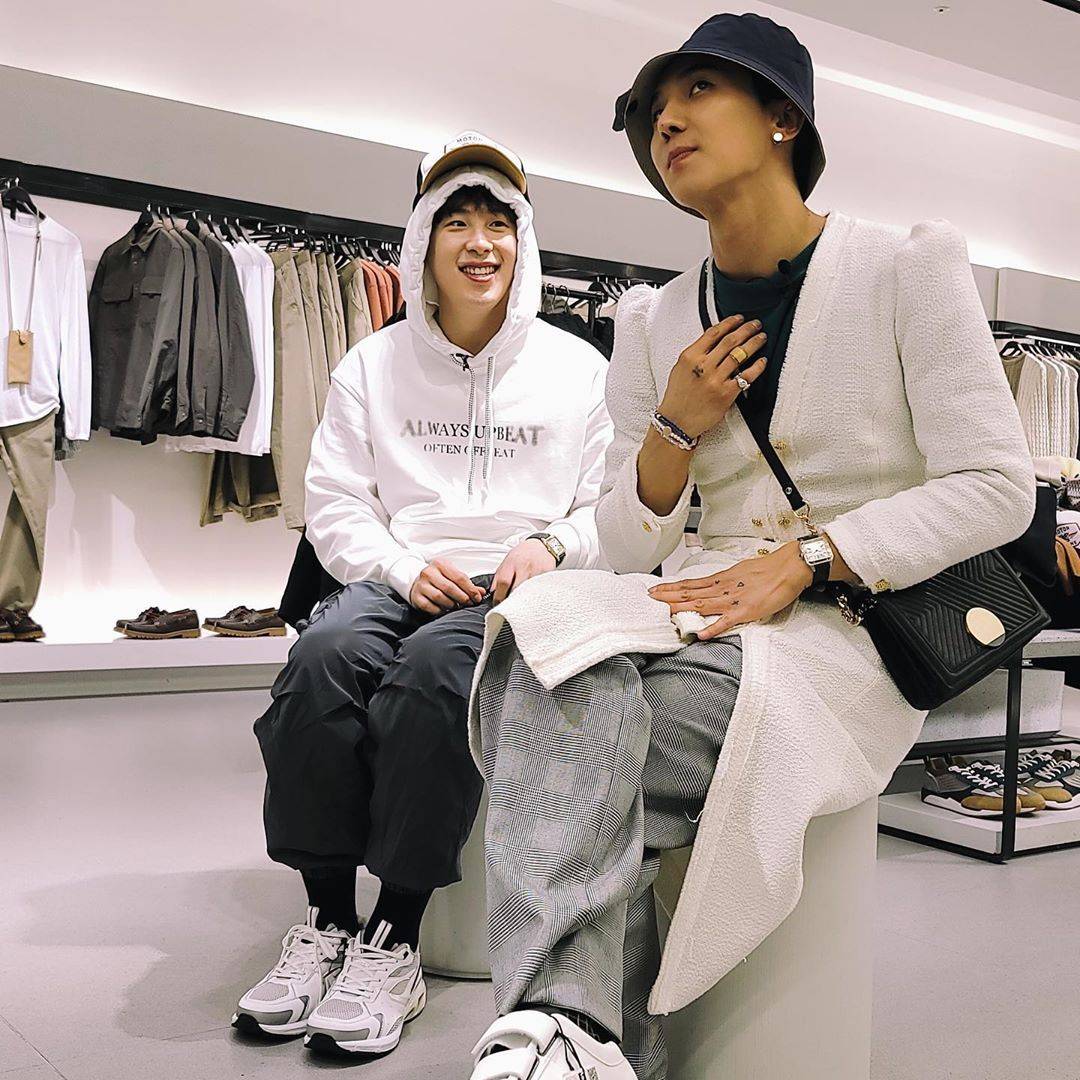 《麻浦帅小伙》海报第22张图片 《麻浦帅小伙》海报第22张图片