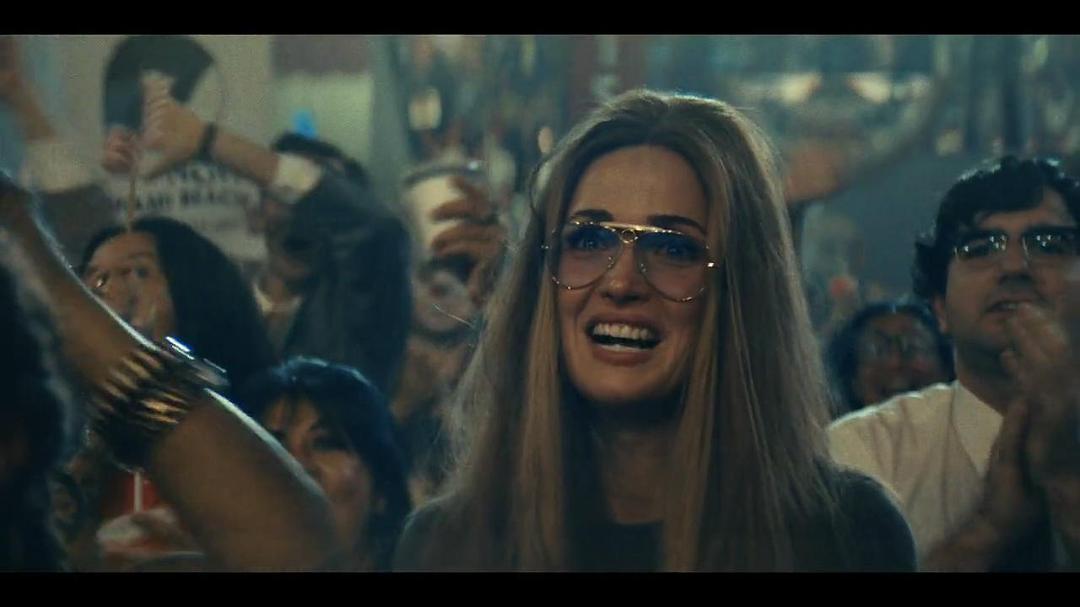 《美国夫人》剧照第48张图片 《美国夫人》剧照第48张图片